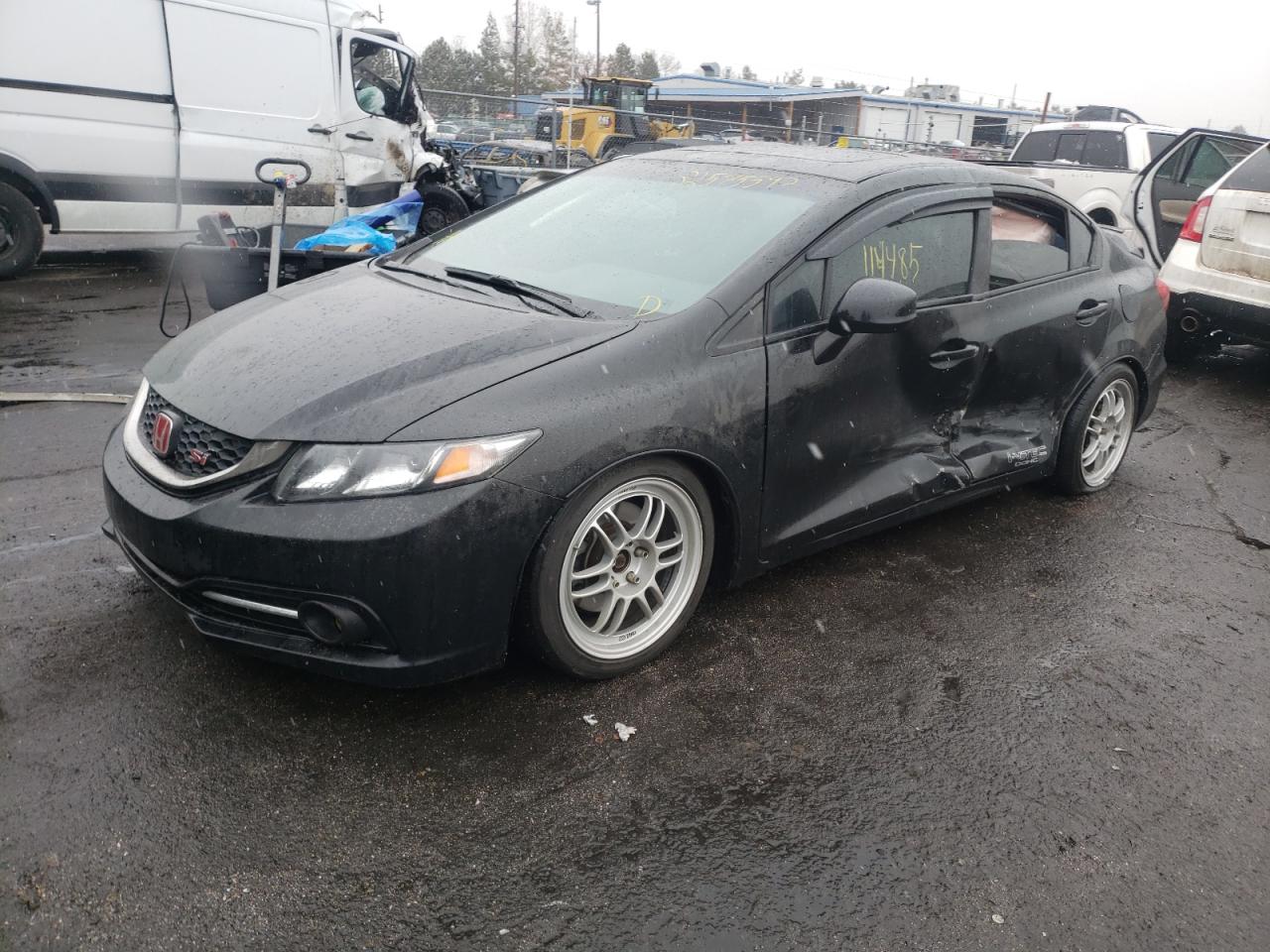 Photo 2 from auction – 2013 HONDA CIVIC SI with VIN 2HGFB6E51DH707753