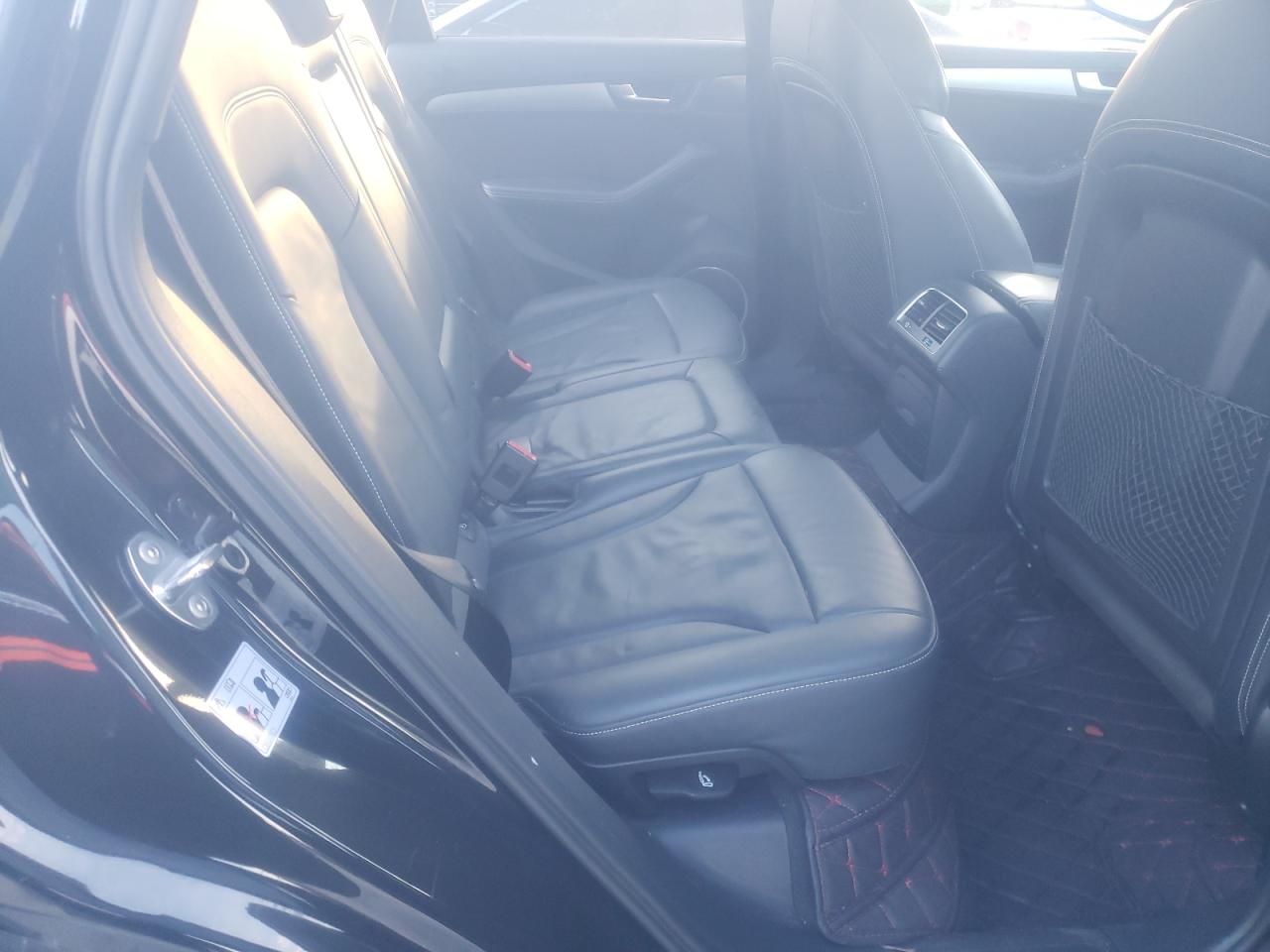 Photo 6 from auction – 2016 AUDI SQ5 PREMIU with VIN WA1CCAFP1GA008685