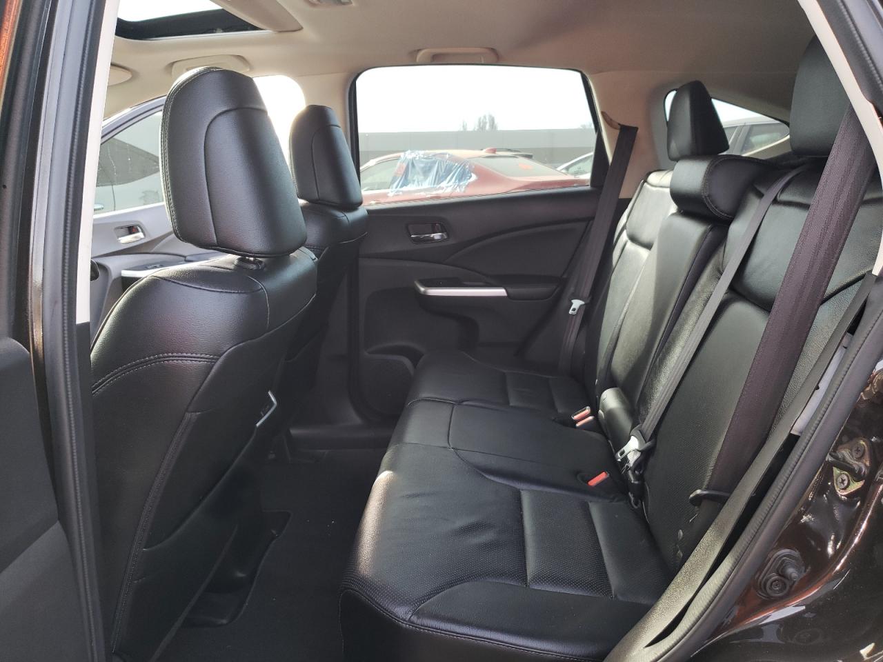Photo 6 from auction – 2016 HONDA CR-V EXL with VIN 2HKRM3H73GH535416