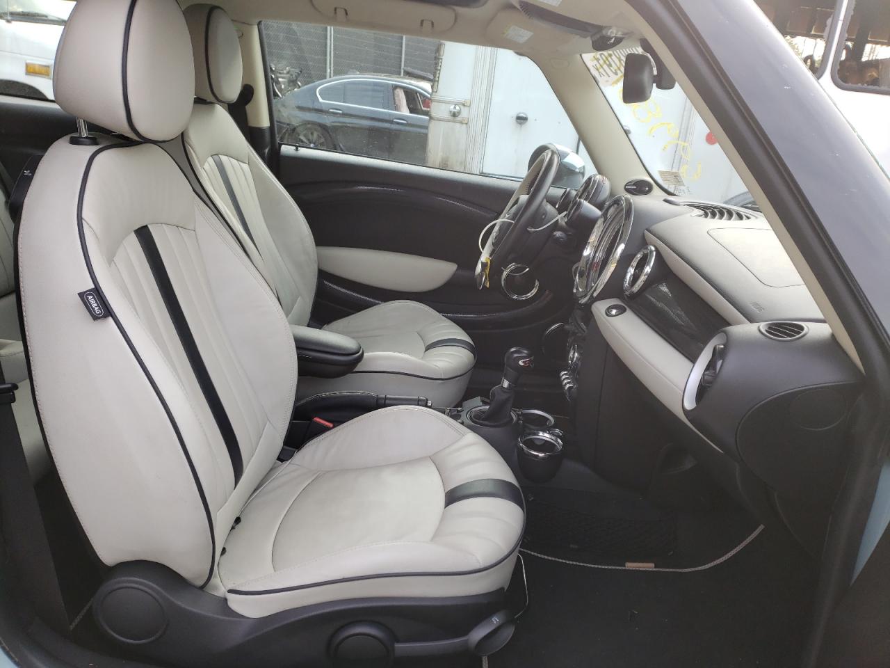 Photo 5 from auction – 2013 MINI COOPER S with VIN WMWSV3C58DT396666