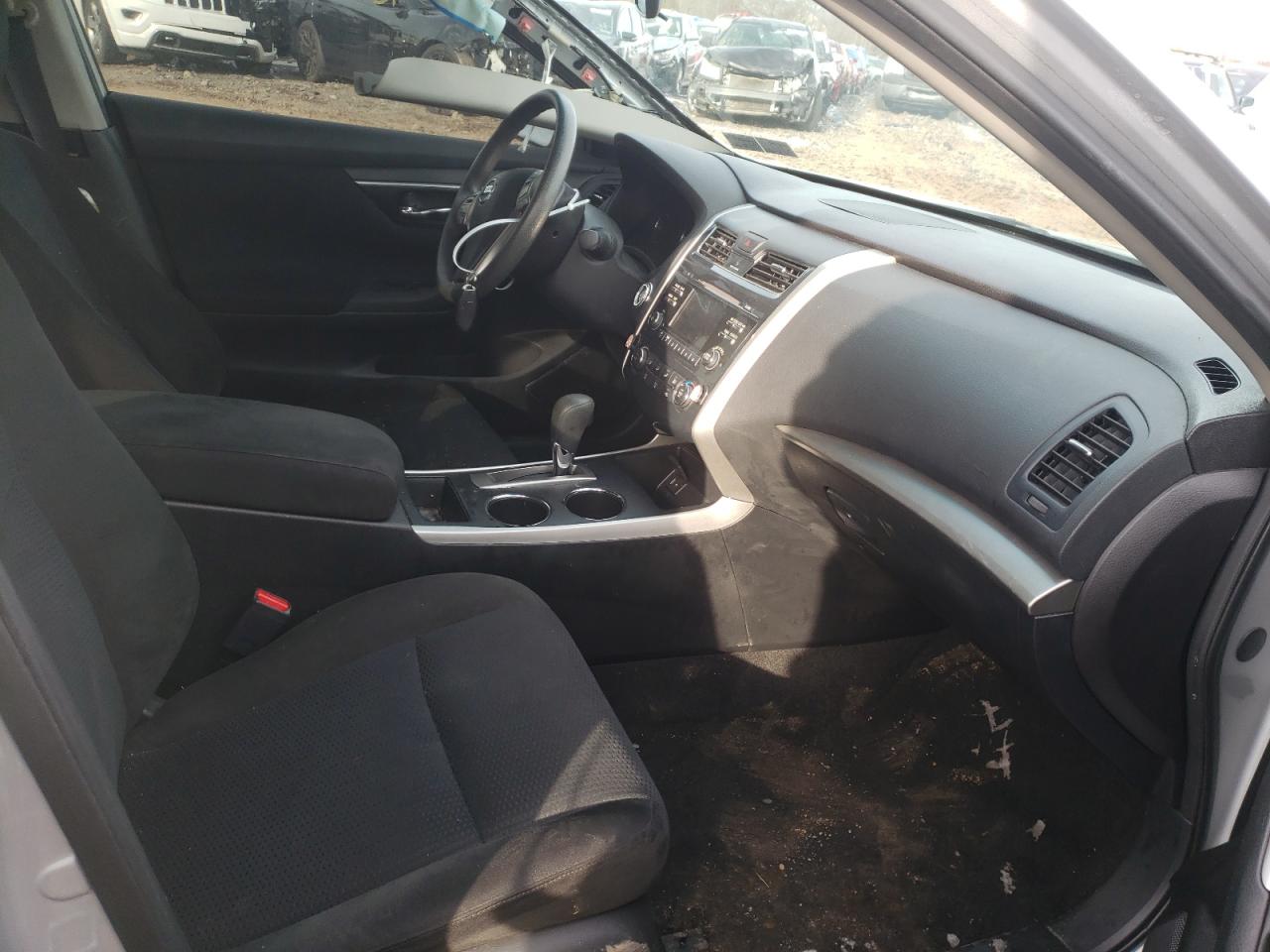 Photo 5 from auction – 2015 NISSAN ALTIMA 2.5 with VIN 1N4AL3AP7FC196217