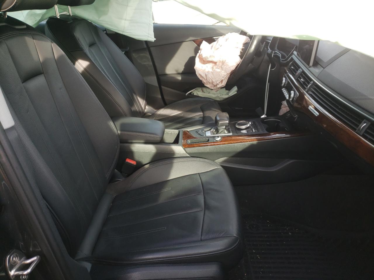 Photo 5 from auction – 2018 AUDI A4 PREMIUM with VIN WAUENAF40JA200053