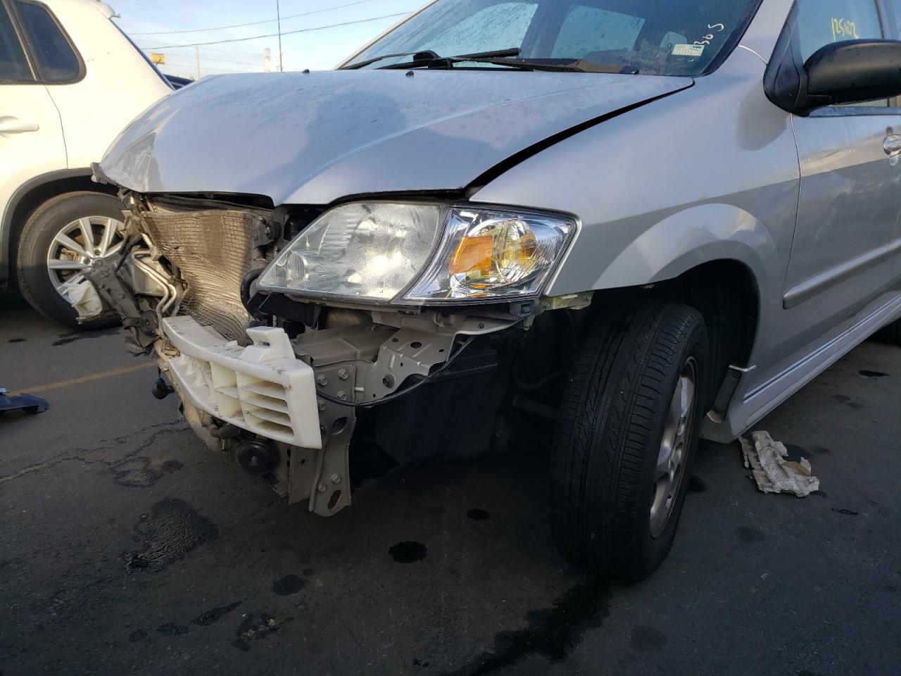 Photo 9 from auction – 2002 MAZDA MPV WAGON with VIN JM3LW28J120326839