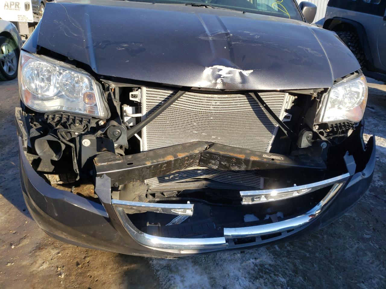 Photo 9 from auction – 2016 CHRYSLER TOWN & COU with VIN 2C4RC1BG7GR269708