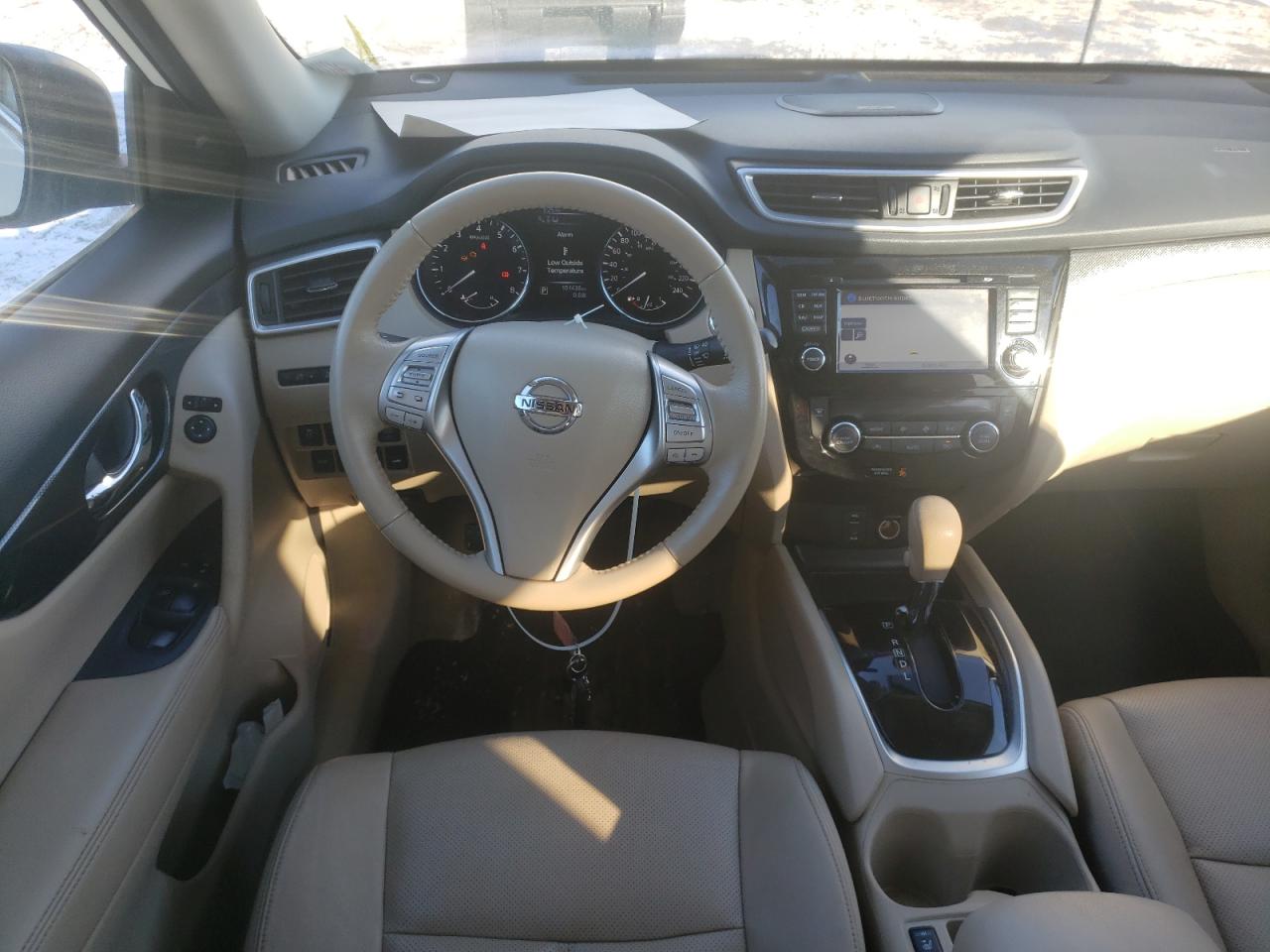 Photo 9 from auction – 2015 NISSAN ROGUE S with VIN 5N1AT2MV0FC828162