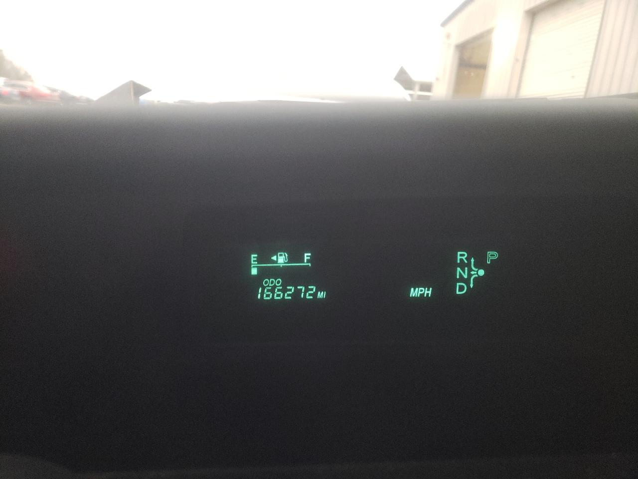 Photo 8 from auction – 2005 TOYOTA PRIUS with VIN JTDKB20U553073940