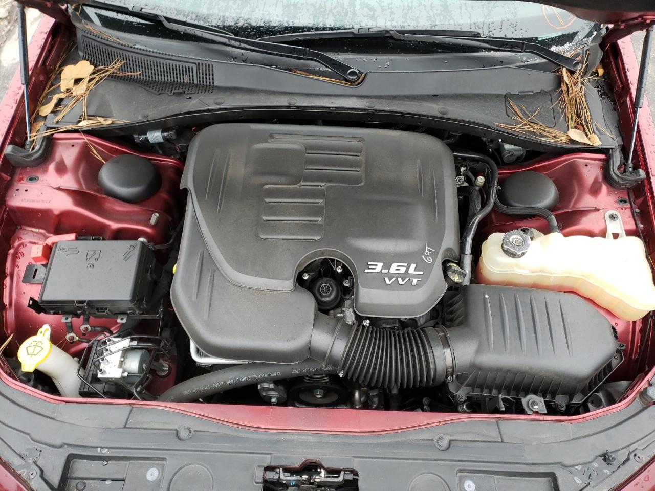 Photo 7 from auction – 2016 CHRYSLER 300 LIMITE with VIN 2C3CCAAG5GH298562