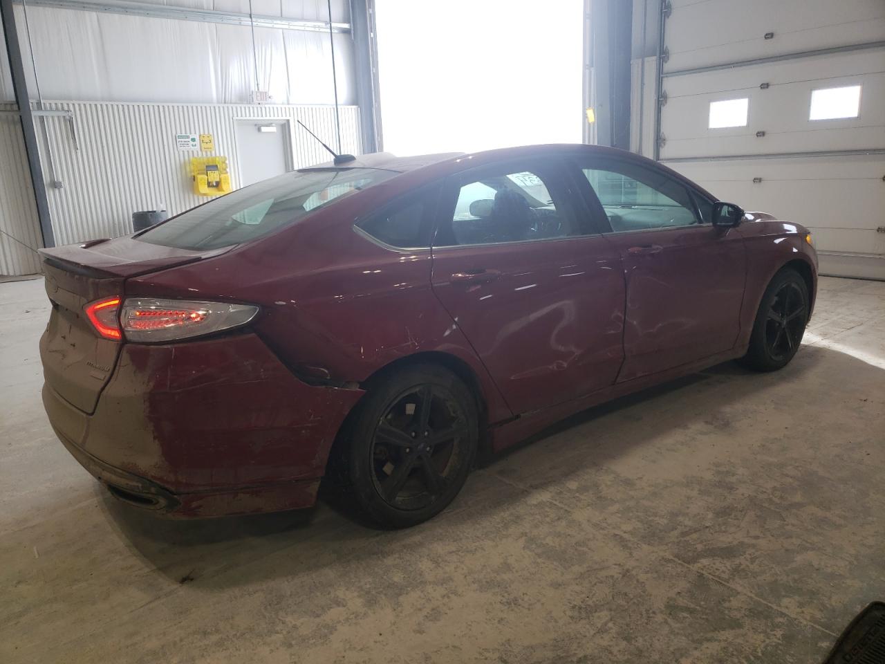 Photo 9 from auction – 2016 FORD FUSION SE with VIN 3FA6P0HD0GR290334