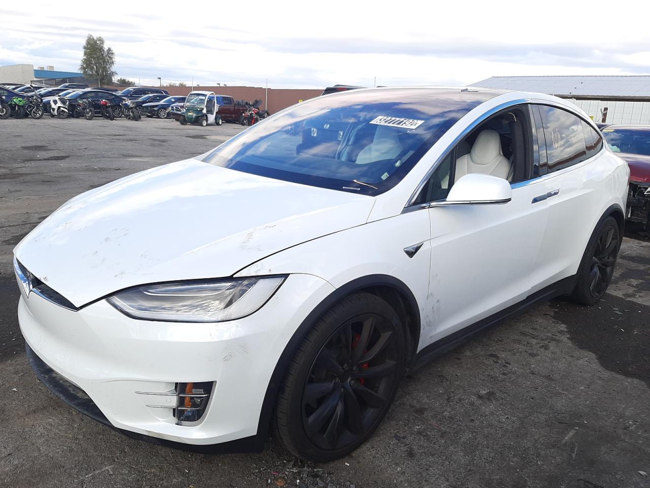 Photo 2 from auction – 2018 TESLA MODEL X with VIN 5YJXCBE48JF123562