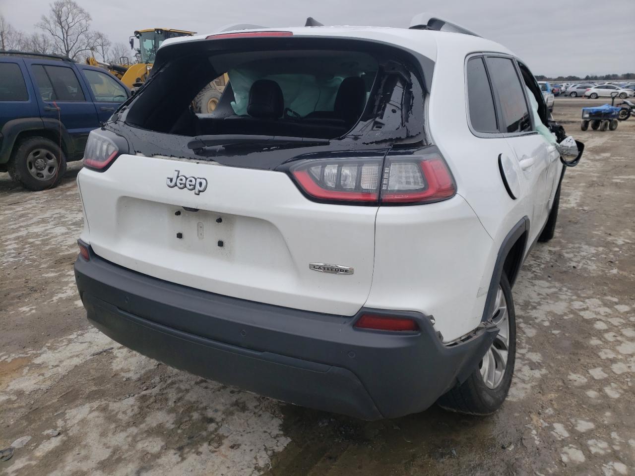 Photo 4 from auction – 2019 JEEP CHEROKEE L with VIN 1C4PJLLB9KD249371