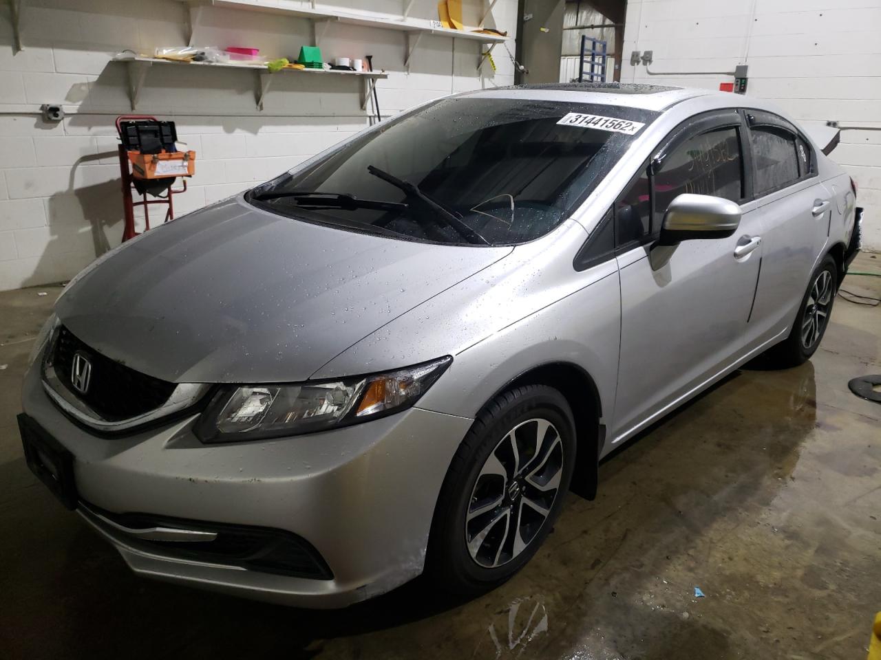 Photo 2 from auction – 2015 HONDA CIVIC EX with VIN 19XFB2F81FE066053
