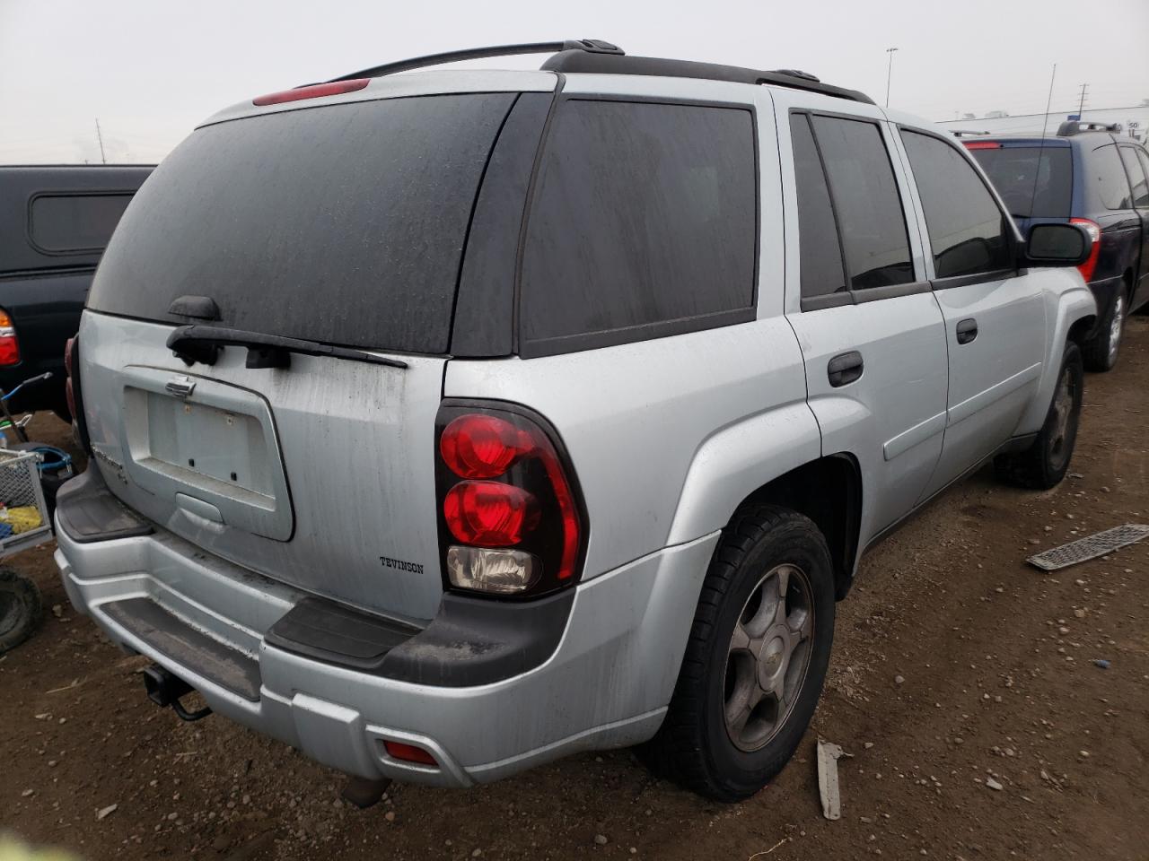 Photo 4 from auction – 2008 CHEVROLET TRAILBLAZE with VIN 1GNDT13S682169958