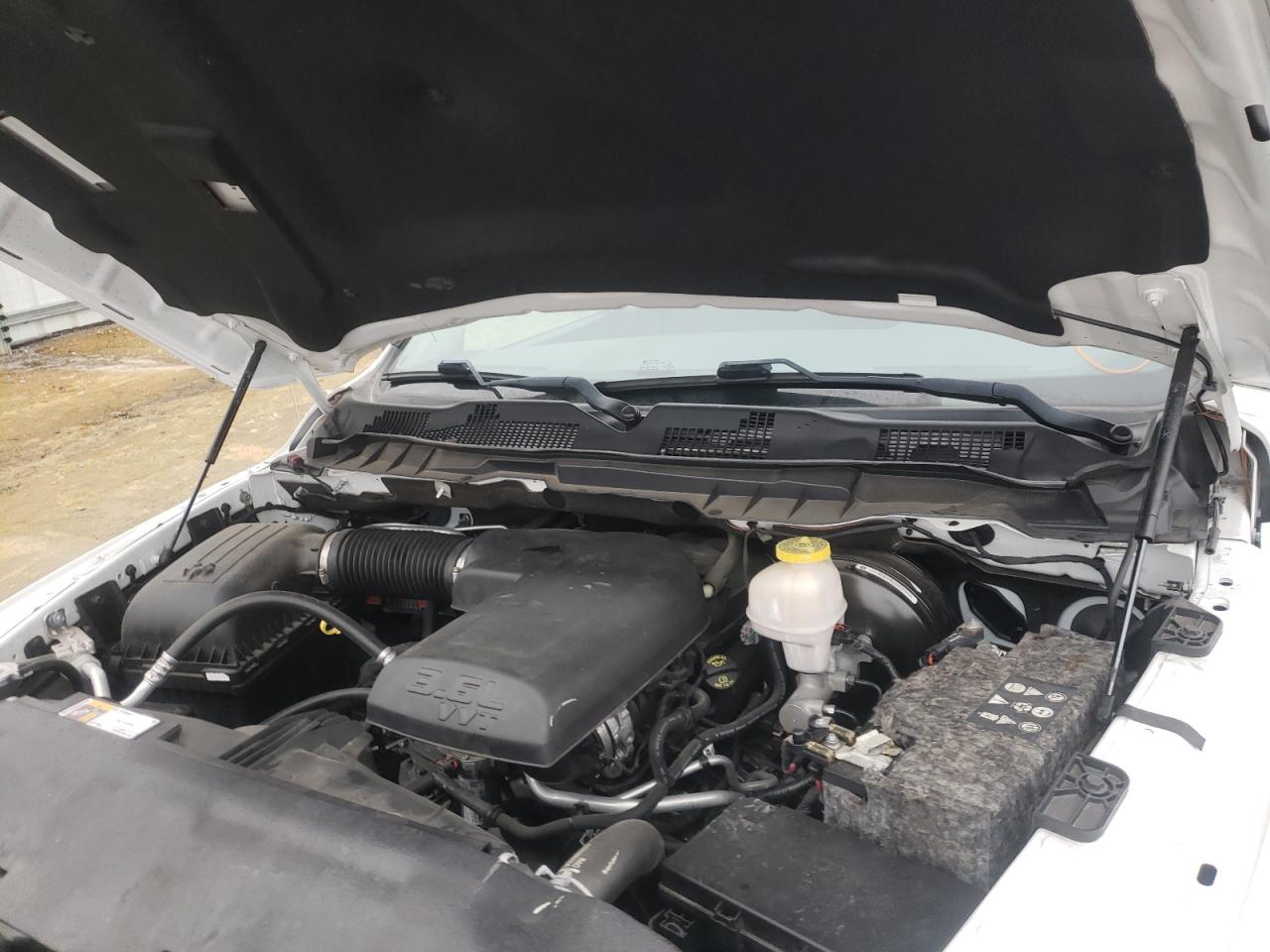 Photo 7 from auction – 2018 RAM 1500 ST with VIN 1C6RR7FG5JS205420