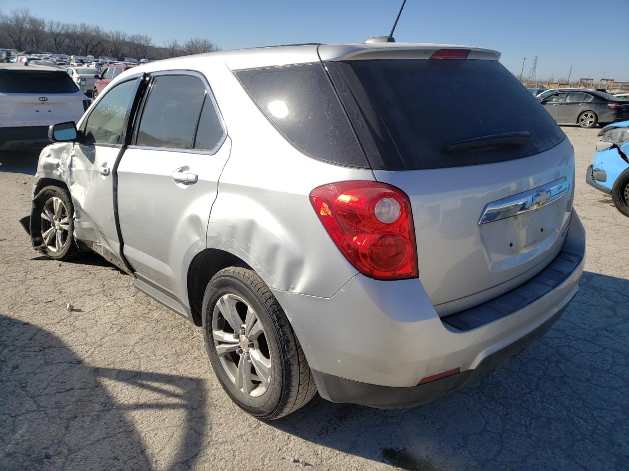 Photo 3 from auction – 2015 CHEVROLET EQUINOX LS with VIN 2GNALAEK2F6266963