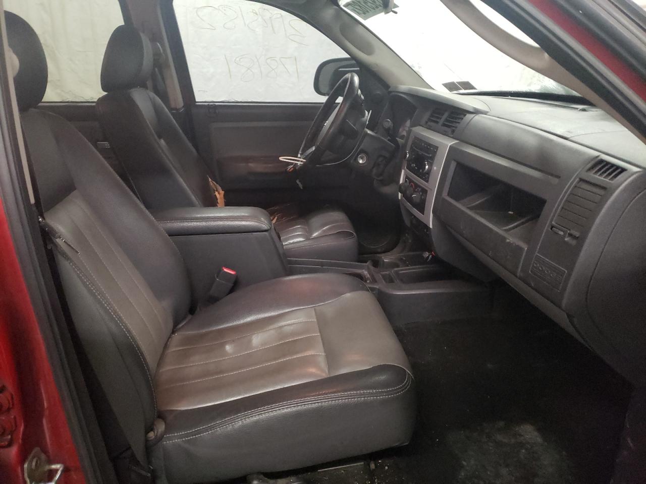 Photo 5 from auction – 2008 DODGE DAKOTA QUA with VIN 1D7HW58N98S633133