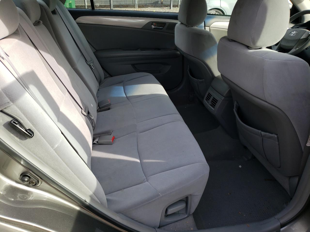 Photo 6 from auction – 2005 TOYOTA AVALON with VIN 4T1BK36B75U023204