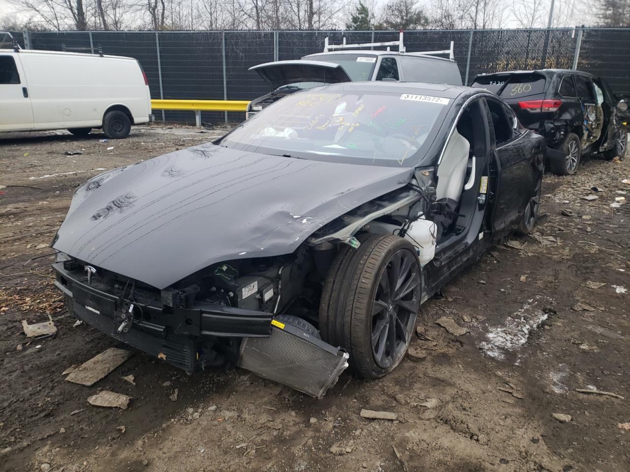 Photo 2 from auction – 2018 TESLA MODEL S with VIN 5YJSA1E42JF255047