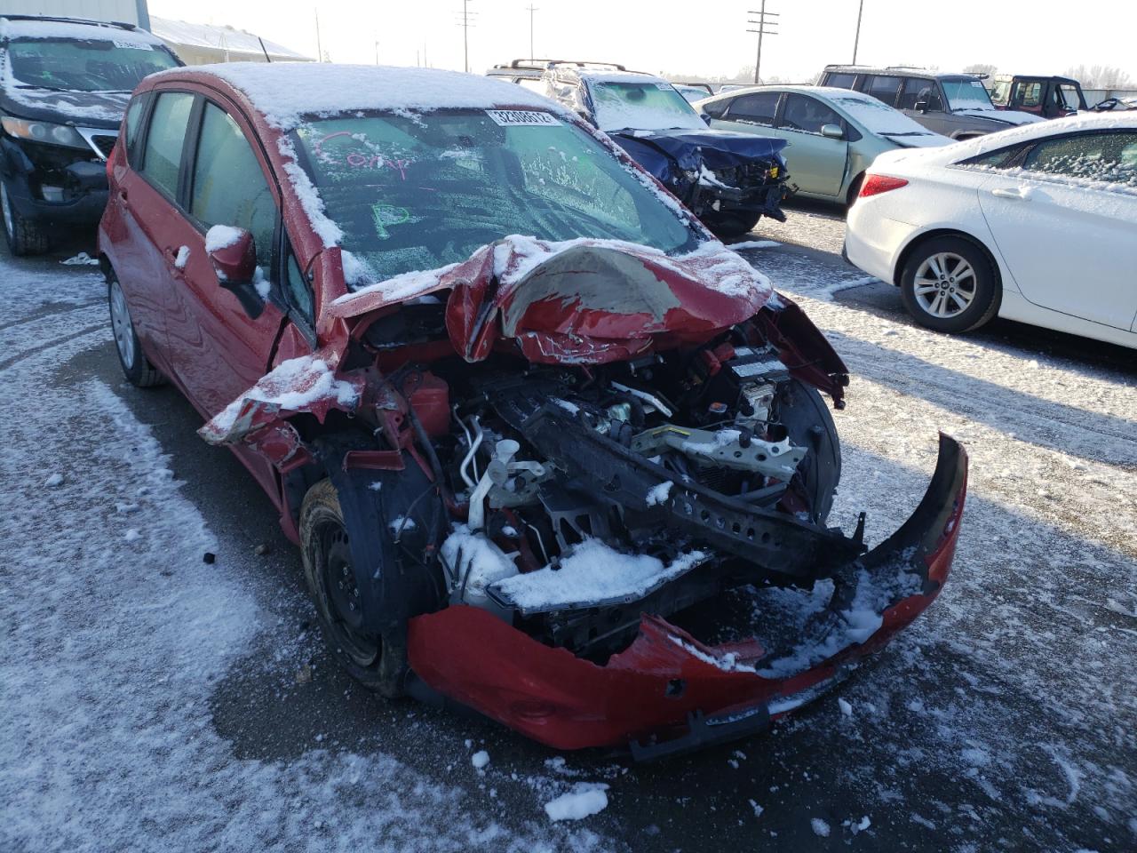 NISSAN VERSA NOTE 2015 with VIN 3N1CE2CP8FL404682 - Photo from auction