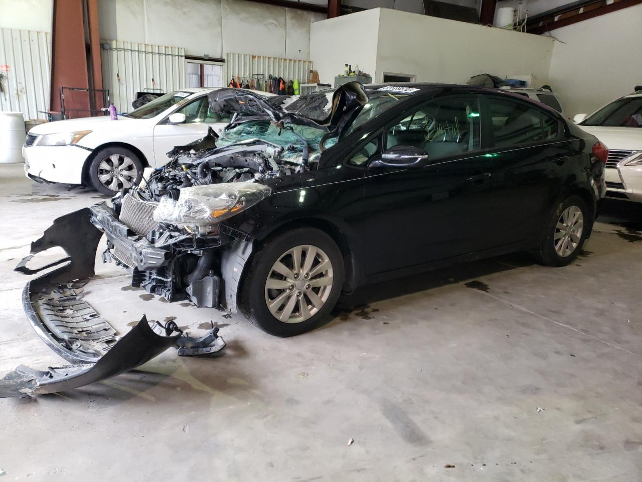 Photo 2 from auction – 2014 KIA FORTE LX with VIN KNAFX4A60E5198604