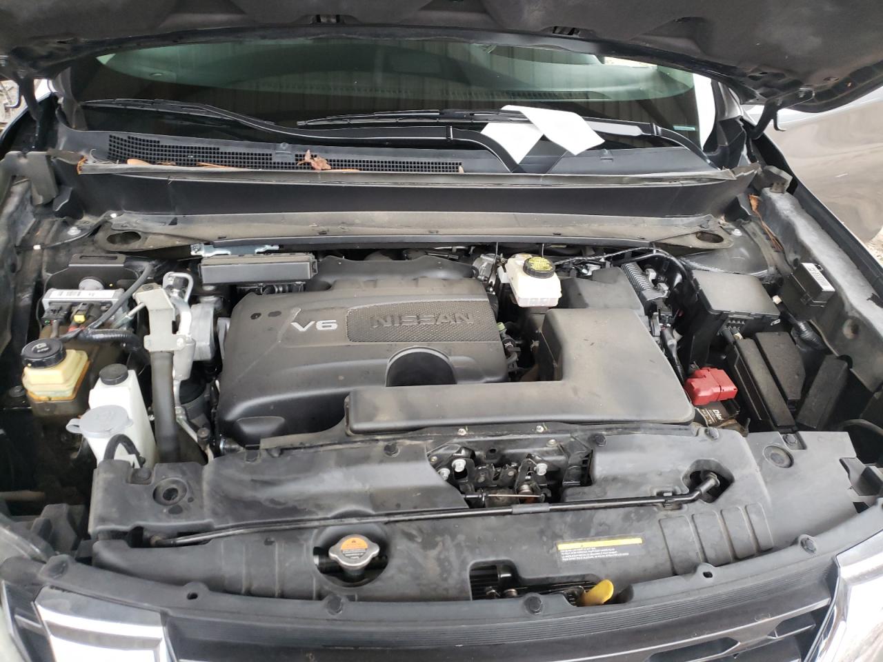 Photo 7 from auction – 2017 NISSAN PATHFINDER with VIN 5N1DR2MN1HC669330