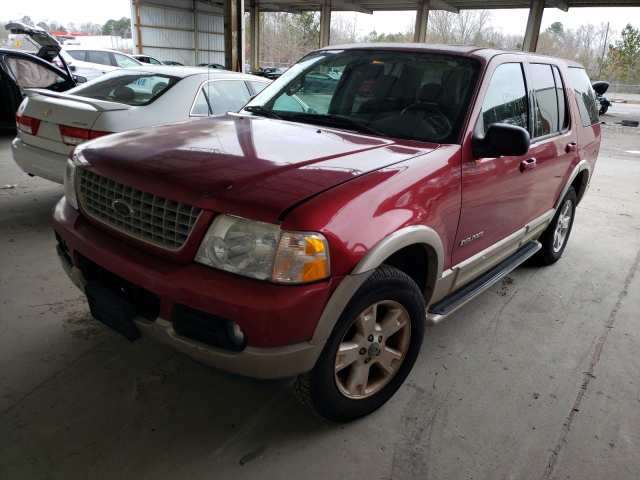 Photo 9 from auction – 2005 FORD EXPLORER E with VIN 1FMZU64W65UB35007