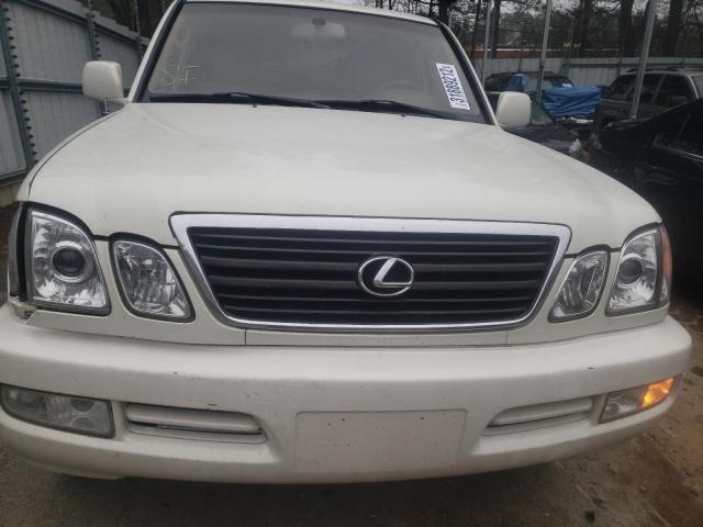 LEXUS LX 470 2002 with VIN JTJHT00W223518561 - Photo from auction