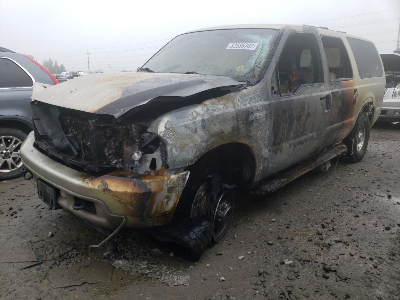 Photo 2 from auction – 2004 FORD EXCURSION with VIN 1FMSU43PX4EC36396