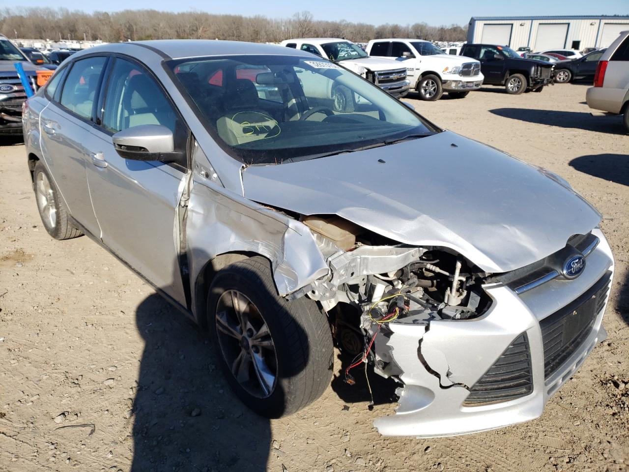 FORD FOCUS SE 2013 with VIN 1FADP3F25DL231011 - Photo from auction
