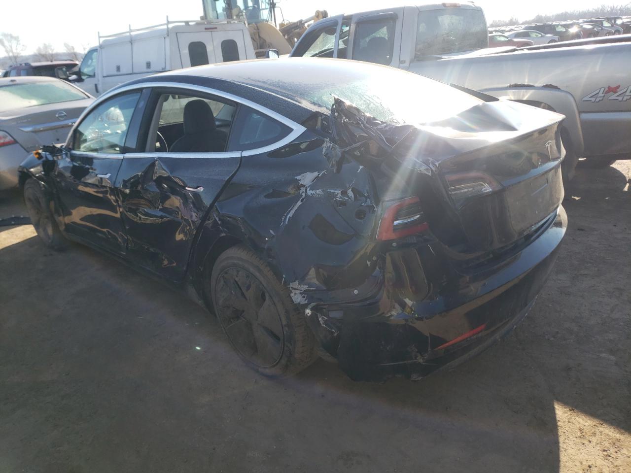 Photo 3 from auction – 2018 TESLA MODEL 3 with VIN 5YJ3E1EA6JF151997