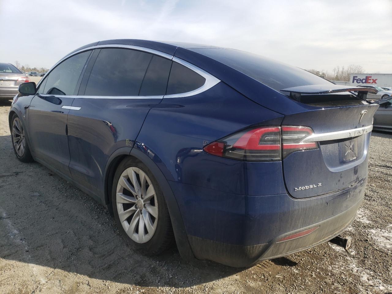 Photo 3 from auction – 2017 TESLA MODEL X with VIN 5YJXCAE21HF039926