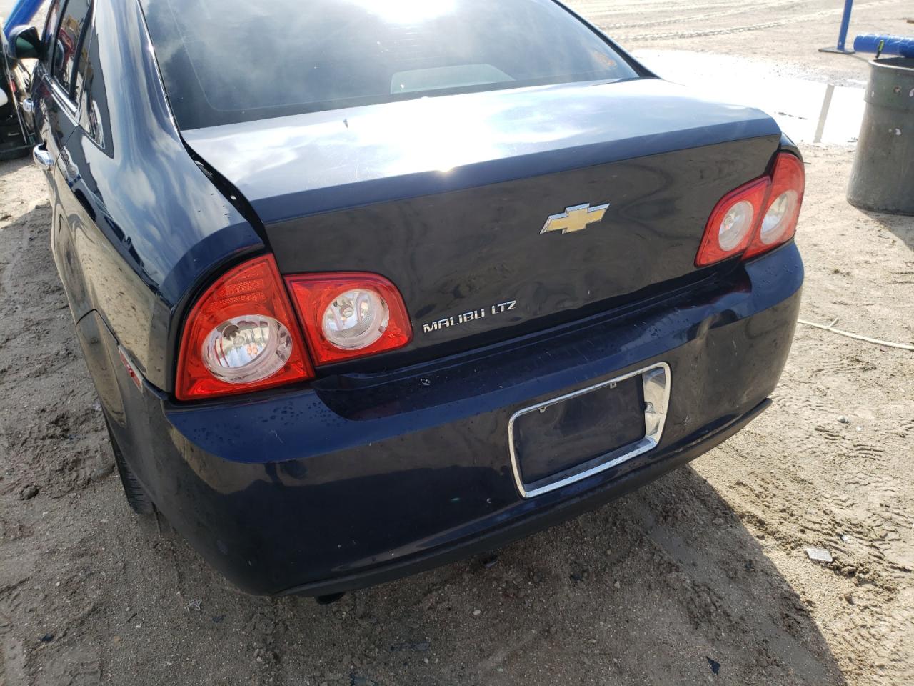 Photo 9 from auction – 2011 CHEVROLET MALIBU LTZ with VIN 1G1ZE5E17BF383659