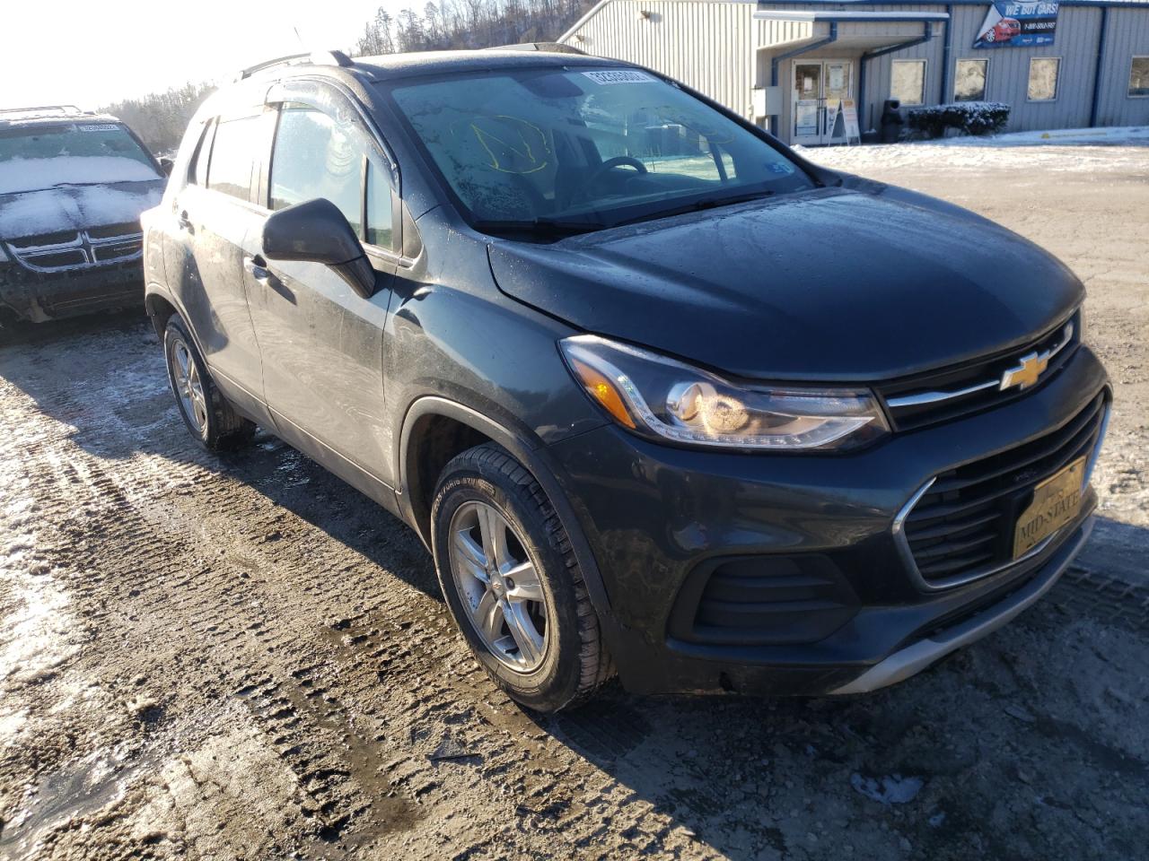 CHEVROLET TRAX 1LT 2018 with VIN KL7CJPSB5JB725436 - Photo from auction