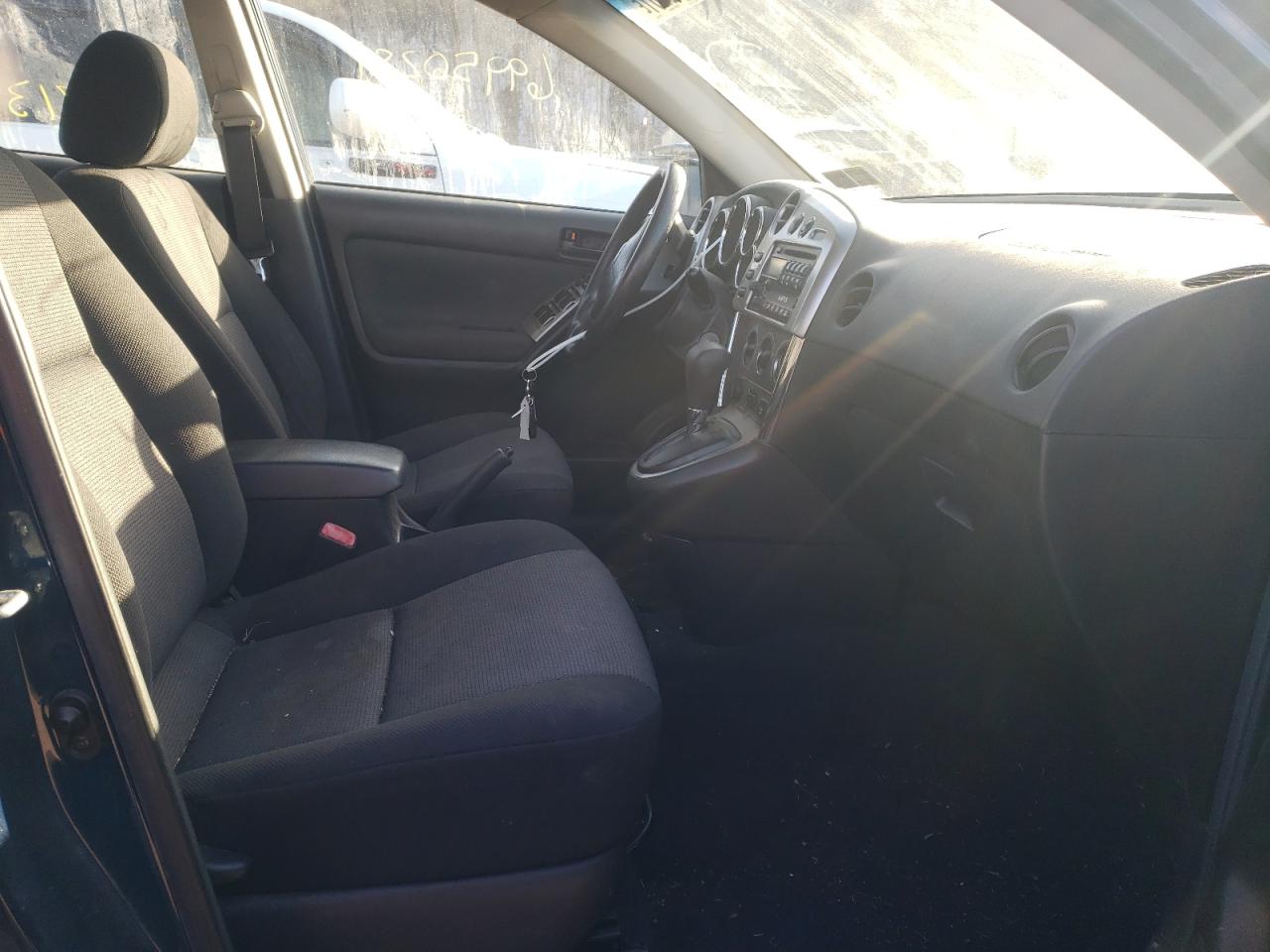 Photo 5 from auction – 2008 PONTIAC VIBE with VIN 5Y2SL65858Z410589