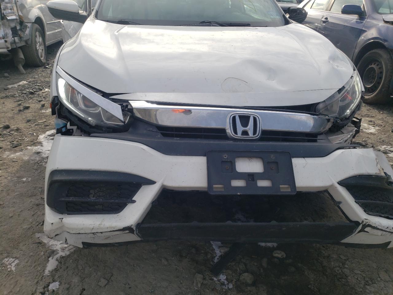 Photo 9 from auction – 2016 HONDA CIVIC LX with VIN 2HGFC4B09GH310158
