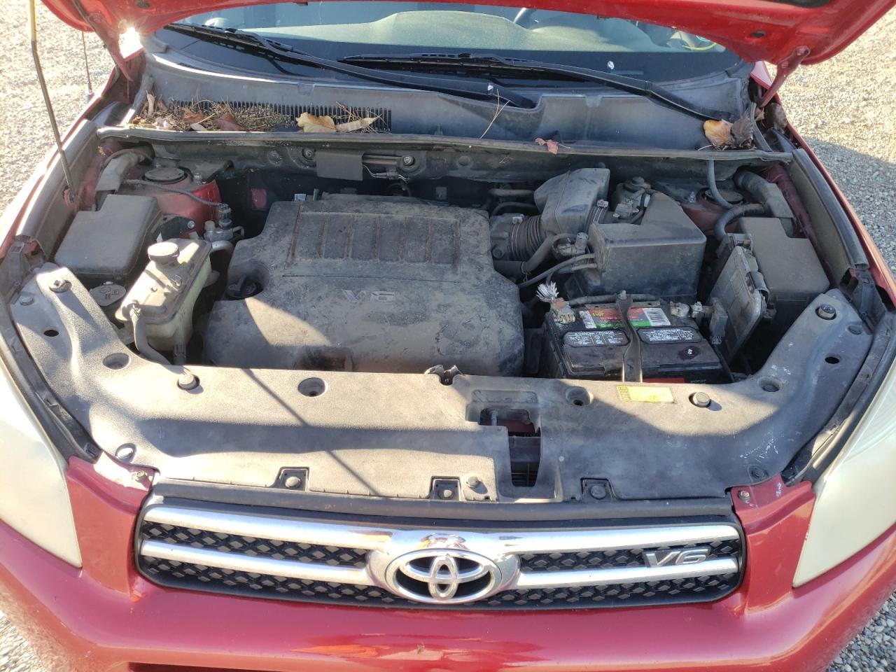 Photo 7 from auction – 2007 TOYOTA RAV4 LIMIT with VIN JTMBK31V176014463