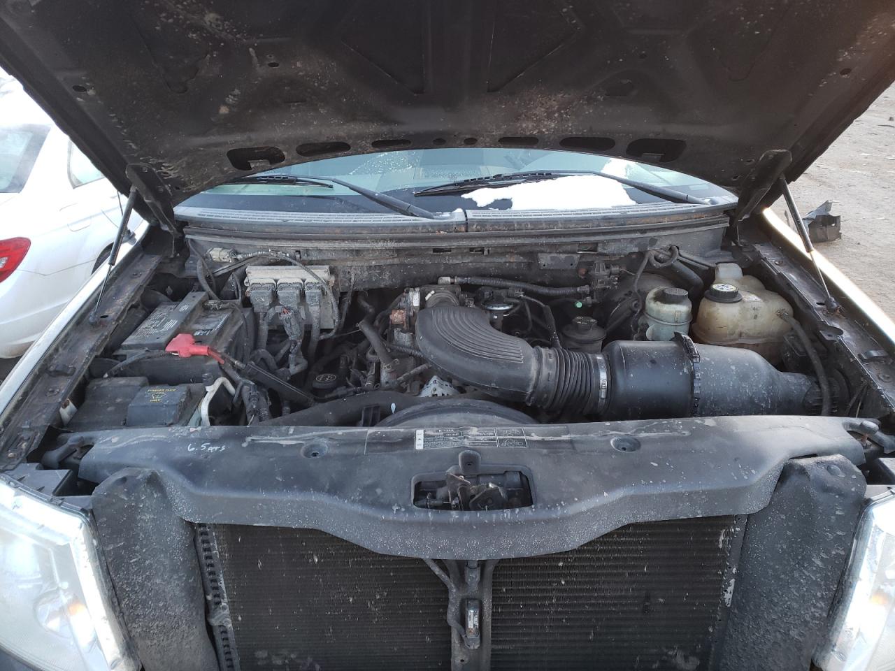Photo 7 from auction – 2005 FORD F150 with VIN 1FTRX14W75FA77931