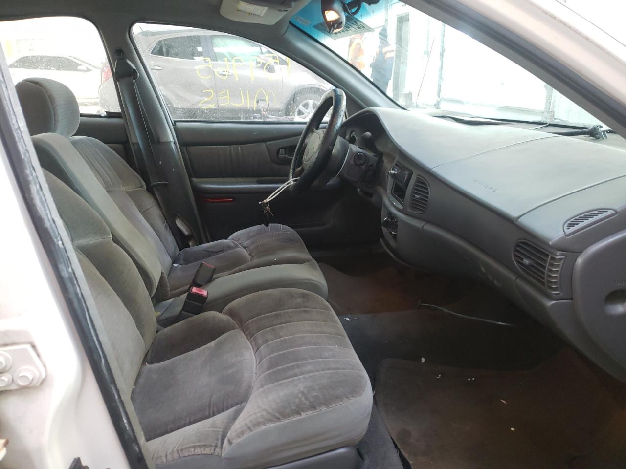 Photo 5 from auction – 2002 BUICK CENTURY CU with VIN 2G4WS52J121280375