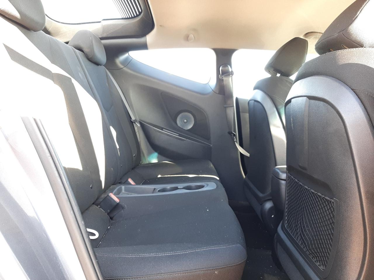 صورة رقم 6 من المزاد - 2016 HYUNDAI VELOSTER مع VIN KMHTC6AD7GU285092