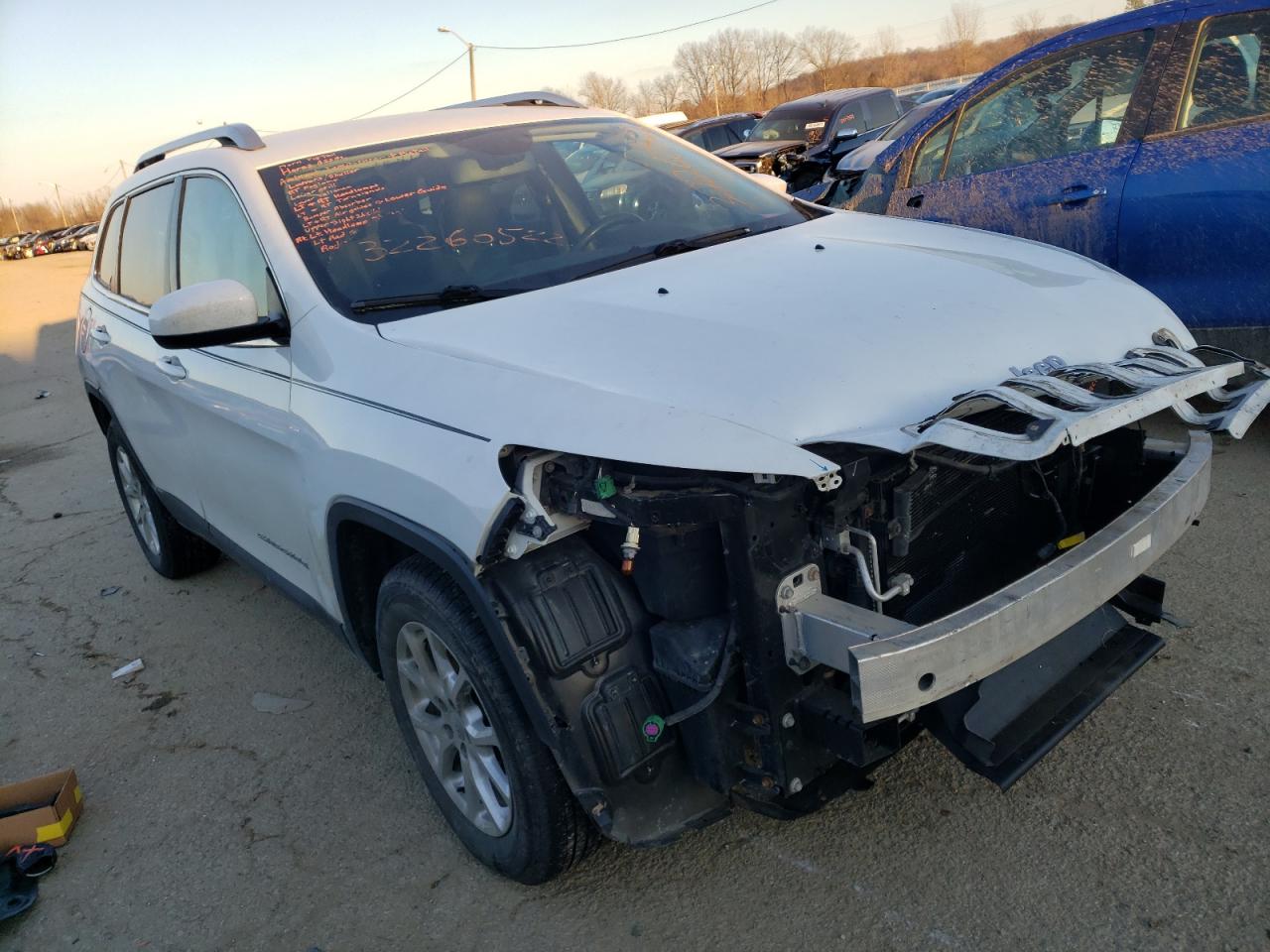 JEEP CHEROKEE L 2014 with VIN 1C4PJMCB0EW172470 - Photo from auction