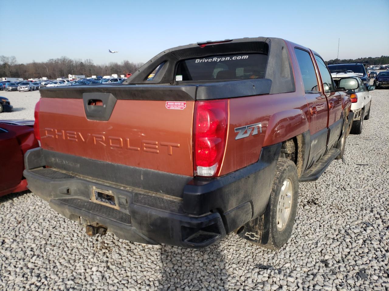 Photo 4 from auction – 2004 CHEVROLET AVALANCHE with VIN 3GNEK12T04G183504