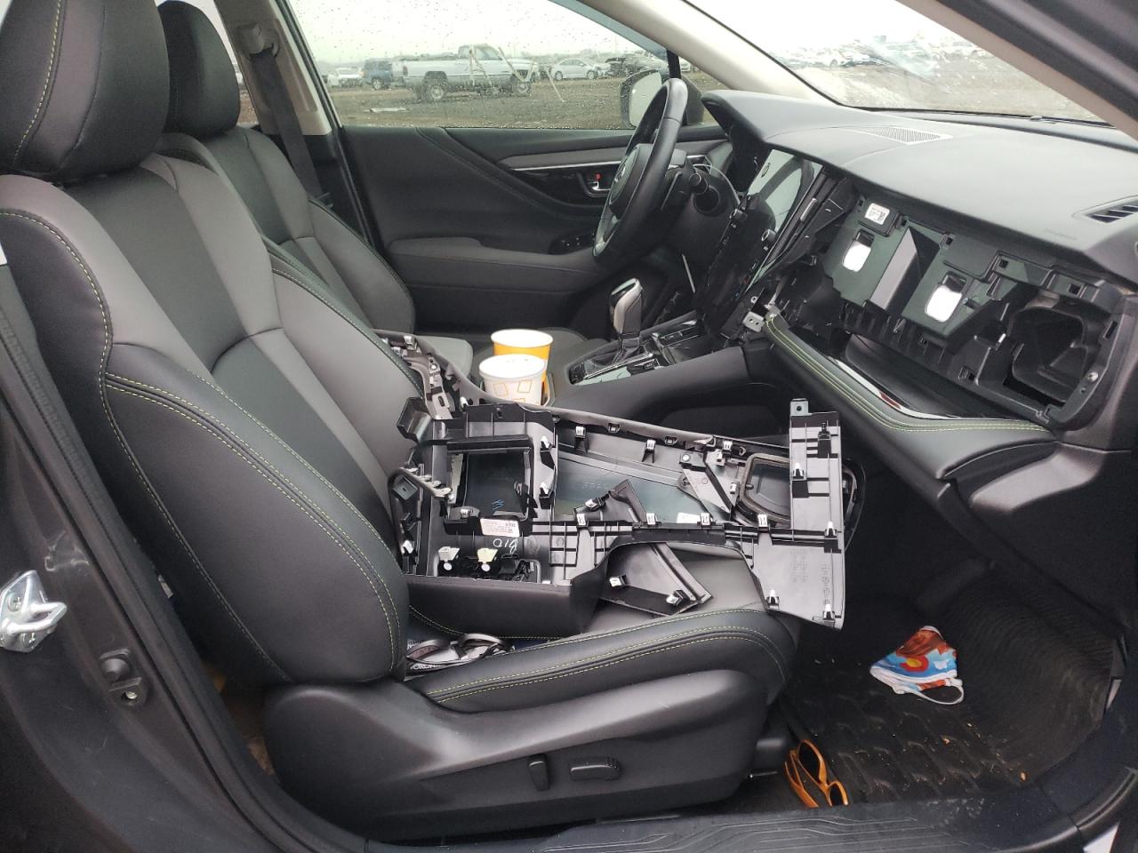 Photo 5 from auction – 2021 SUBARU OUTBACK ON with VIN 4S4BTGLD2M3185675