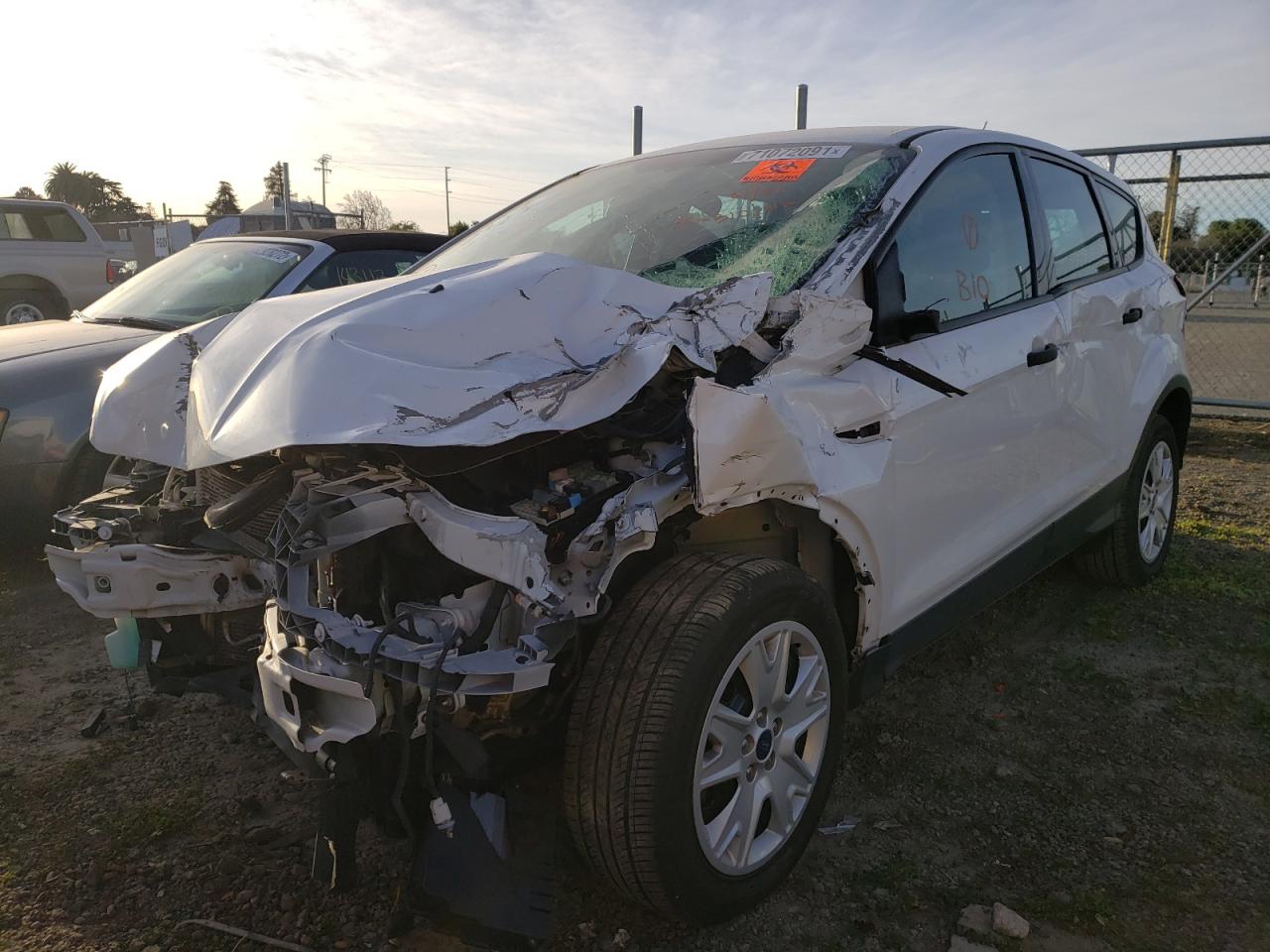 Photo 2 from auction – 2014 FORD ESCAPE S with VIN 1FMCU0F71EUC37629