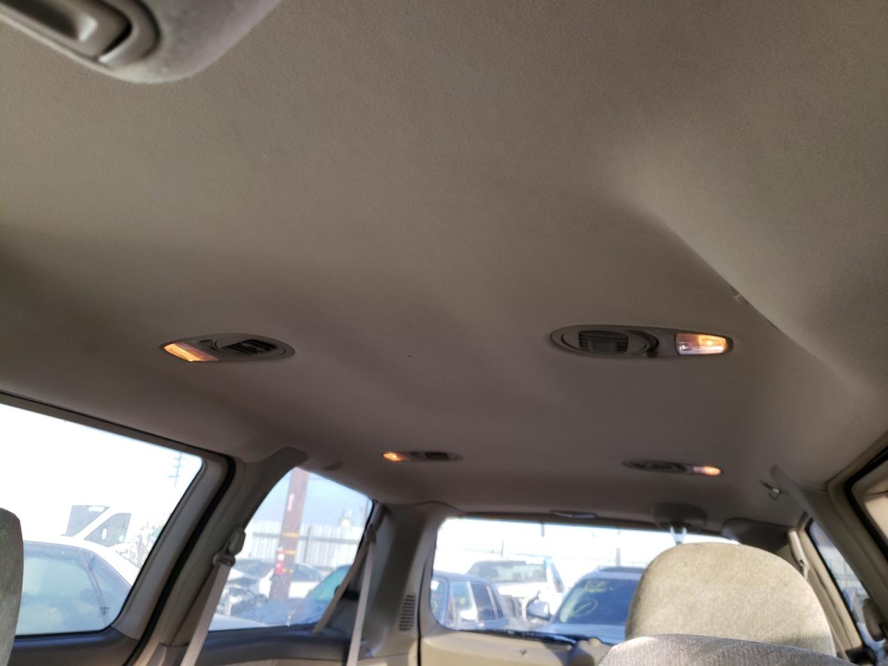 Photo 9 from auction – 2001 HONDA ODYSSEY with VIN 2HKRL18621H576237