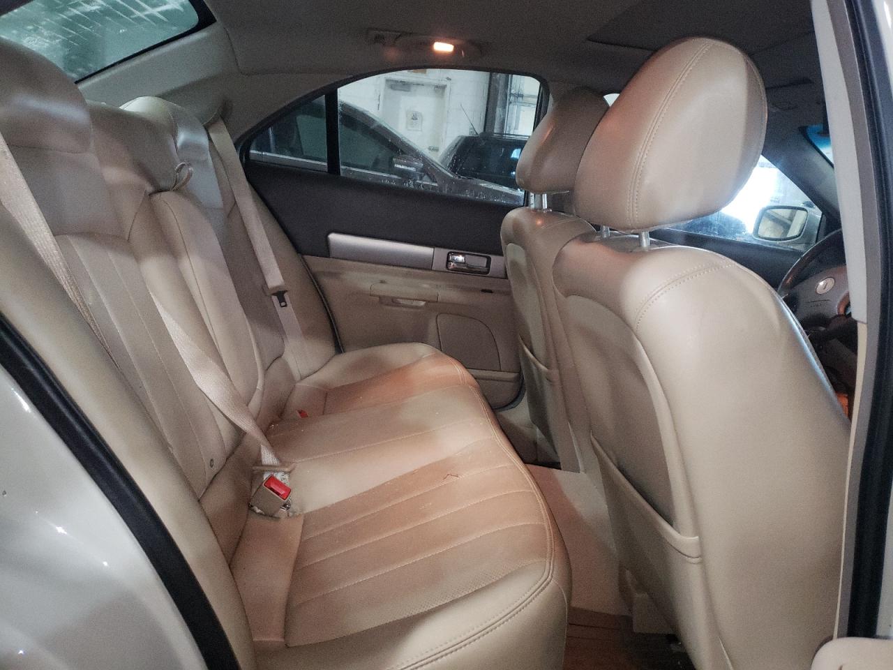 Photo 6 from auction – 2005 LINCOLN LS with VIN 1LNHM87A55Y639791