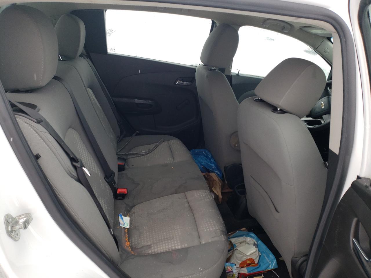 Photo 6 from auction – 2012 CHEVROLET SONIC LS with VIN 1G1JA6SH6C4142981