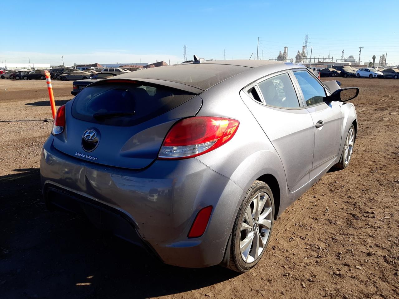 صورة رقم 4 من المزاد - 2016 HYUNDAI VELOSTER مع VIN KMHTC6AD7GU285092