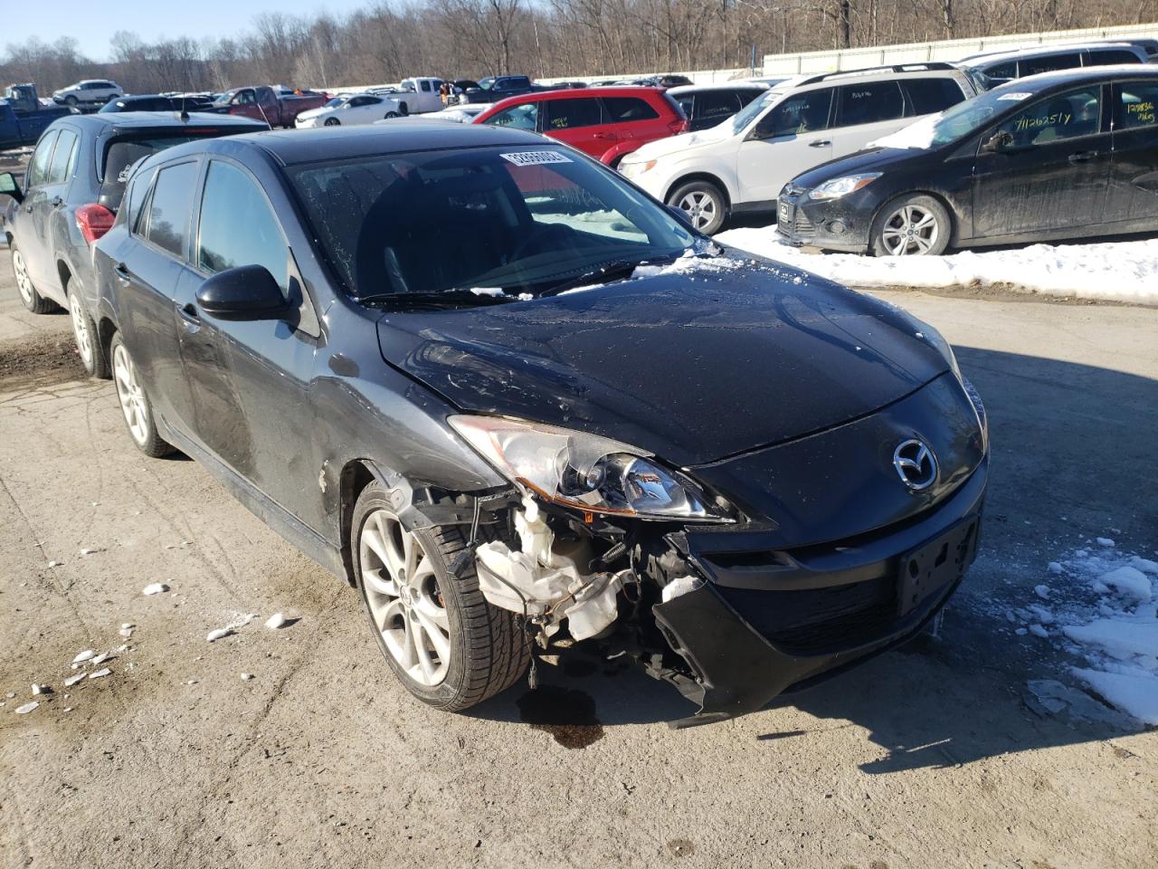 MAZDA 3 S 2011 with VIN JM1BL1M62B1400062 - Photo from auction