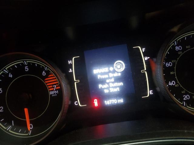 Photo 8 from auction – 2019 JEEP CHEROKEE L with VIN 1C4PJLLB0KD266382