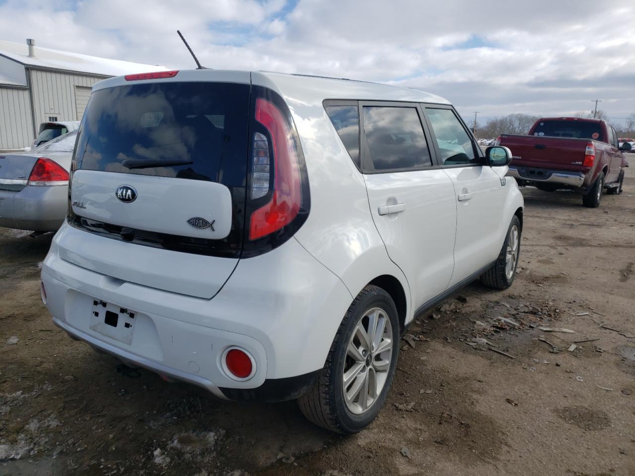 Photo 4 from auction – 2018 KIA SOUL + with VIN KNDJP3A52J7904114