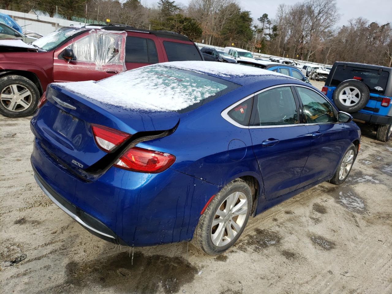 Photo 4 from auction – 2016 CHRYSLER 200 LIMITE with VIN 1C3CCCAB6GN145048